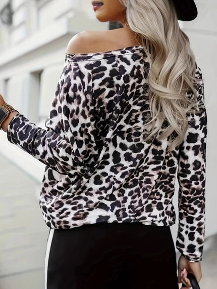 Off-The-Shoulder One-Shoulder Leopard Print Top